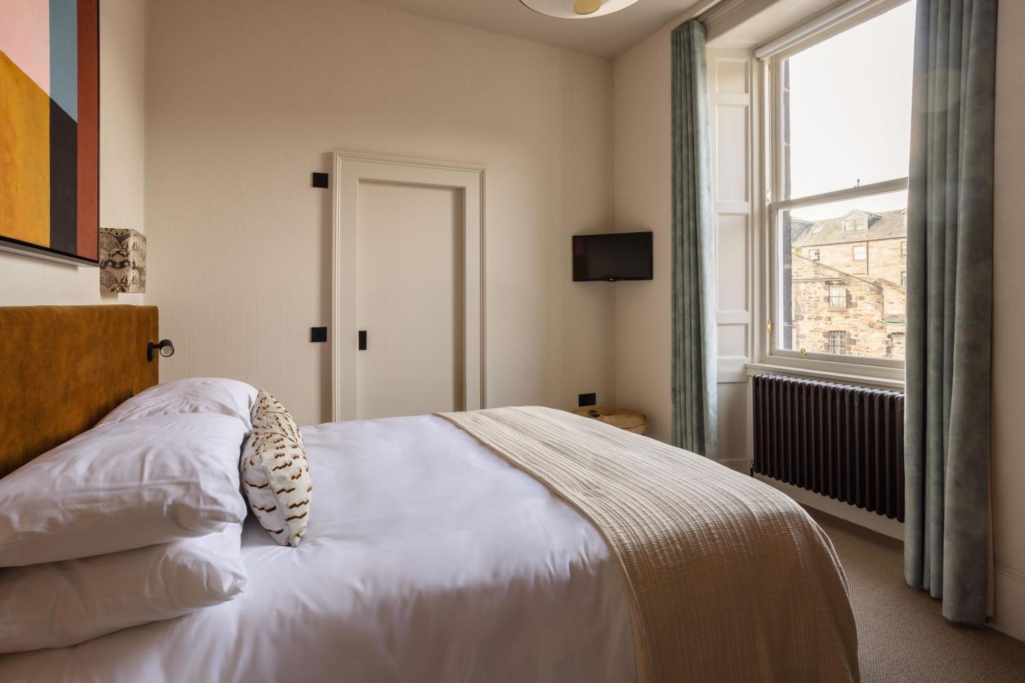 3 John's Place Townhouse Hotel Edinburgh